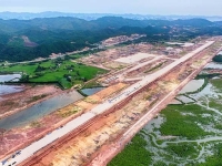 Vì sao giá đất nền tăng phi mã từ Bắc vào Nam?