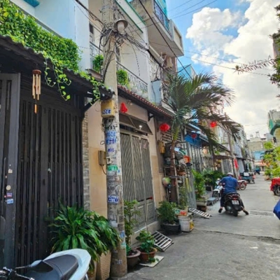 Bán nhà đẹp 1 trệt 1 lầu đúc – 4x9m – hẻm 4m – Đường số 4, Bình Tân – Giá 3.75 tỷ