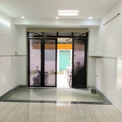 Cho thuê nhà 48 m2 Kênh nước đen Bình Tân 