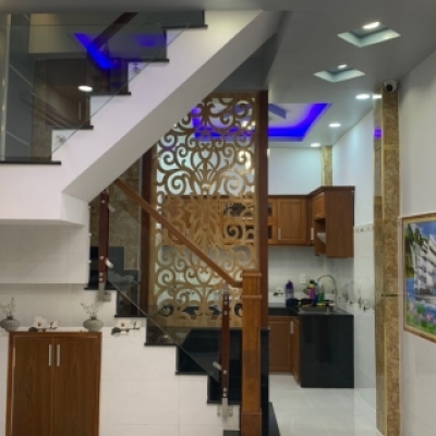 Nhà 3.5 x 9 1 lầu đẹp 3.25 tỷ