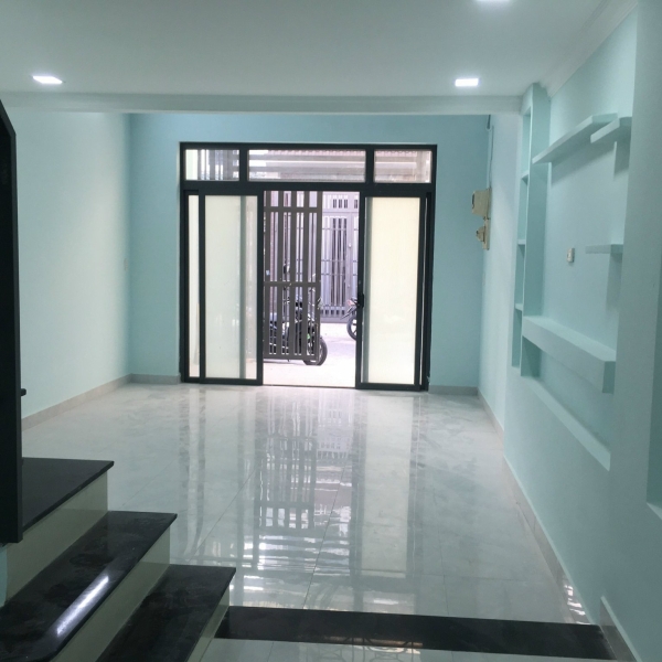 Nhà 2 lầu đúc 67 m2 khu Phạm Đăng Giảng , Bình Tân 