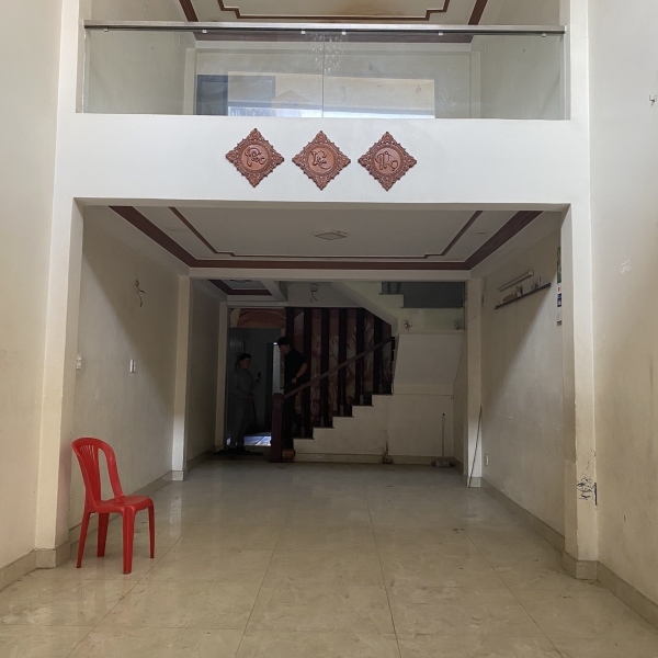 Nhà 82 m2 3 lầu đúc Quận Tân Phú chỉ 6,5 tỷ 