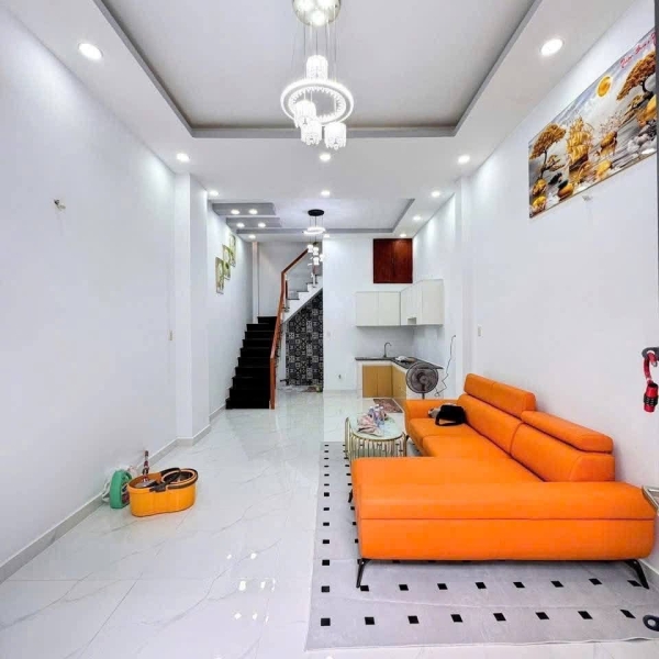Nhà phố đẹp 40m2  vào ở ngay Trương Phước Phan