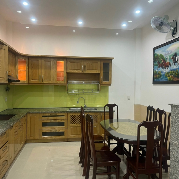 Nhà 56 m2 3 lầu đúc Phú Thọ Hoà Tân Phú 