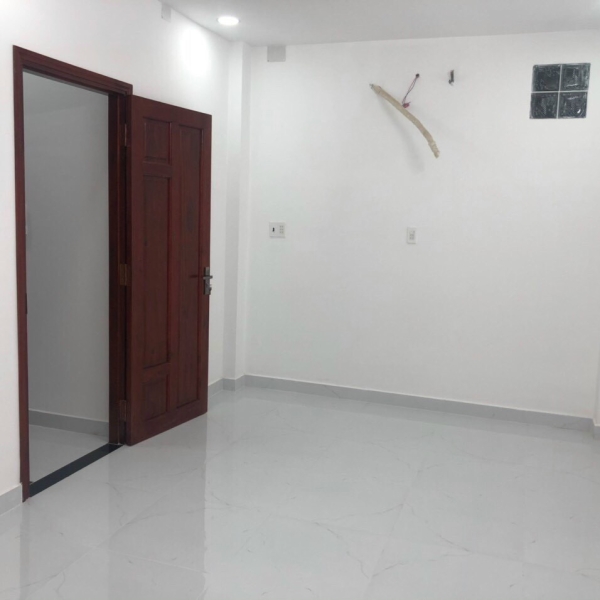 Nhà 76 m2 3 lầu Tây Lân Quận Bình Tân 