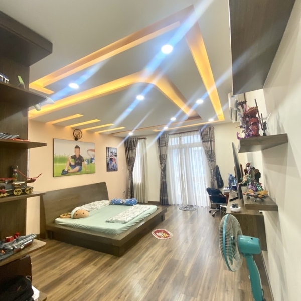 Bán nhà 100m² hẻm xe hơi sát AEON Mall Tân Phú – 1 trệt 3 lầu, nội thất cao cấp