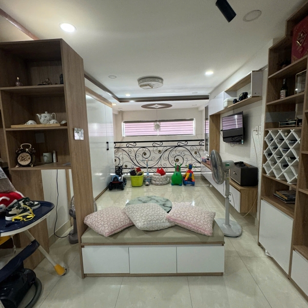 Nhà 4 lầu sát Aone Tân Phú 4,5 tỷ 