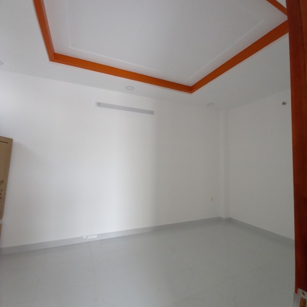 Nhà 76 m2 3 lầu Tây Lân Quận Bình Tân 