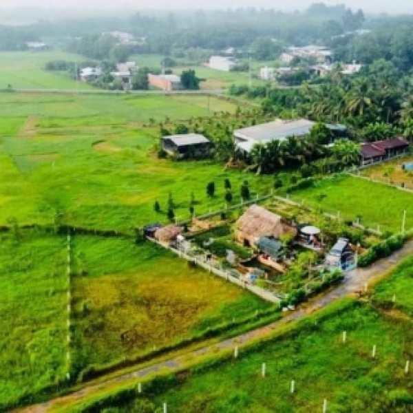 Bán nhà vườn 677  m2 Nhuận Đức Củ Chi