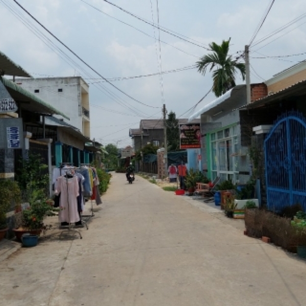 Bán nhà mặt tiền đường xe hơi  xã Tân Phú Trung Củ Chi ,Tp.HCM