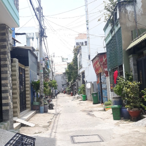 Bán nhà hẻm 5m 2 Sẹc Lê Đình Cẩn ,P .Tân Tạo ,Quận Bình Tân, Tp.Hcm