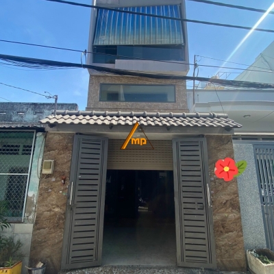 Nhà 82 m2 3 lầu đúc Quận Tân Phú chỉ 6,5 tỷ 