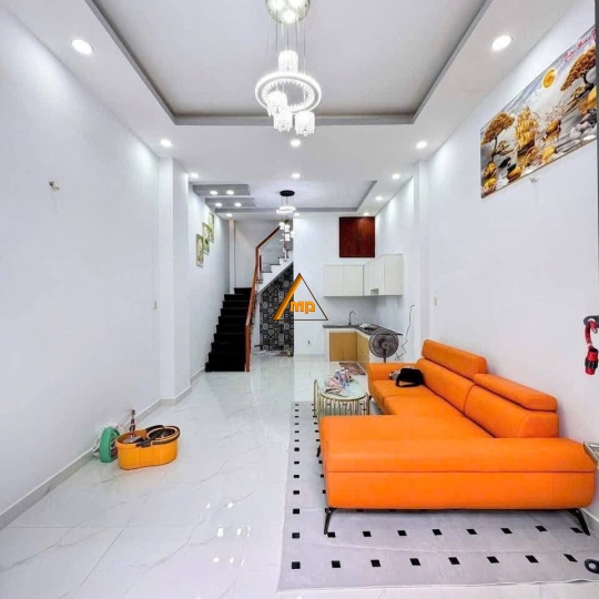 Nhà phố đẹp 40m2  vào ở ngay Trương Phước Phan